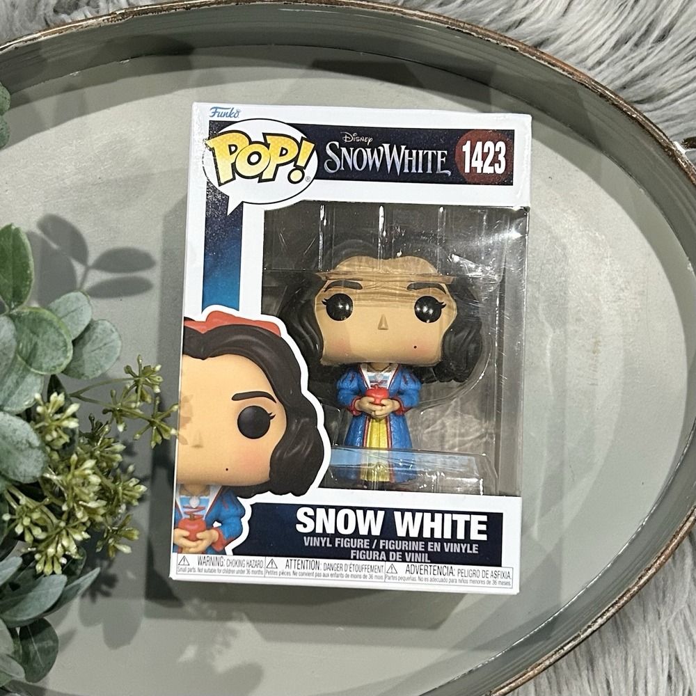 Funko Pop! Snow White Live Action : Snow White with Apple #1423 NEW